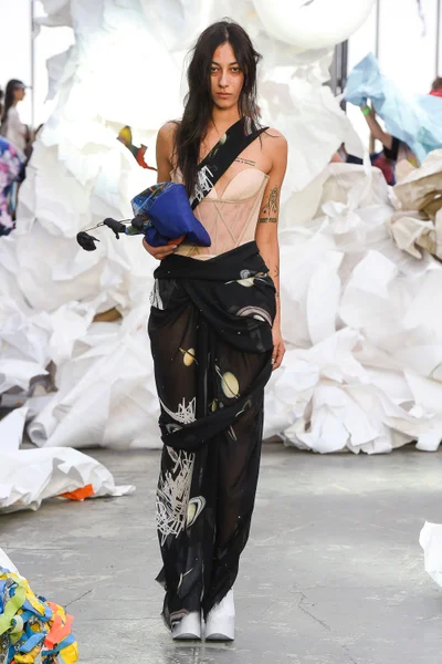 Look 22